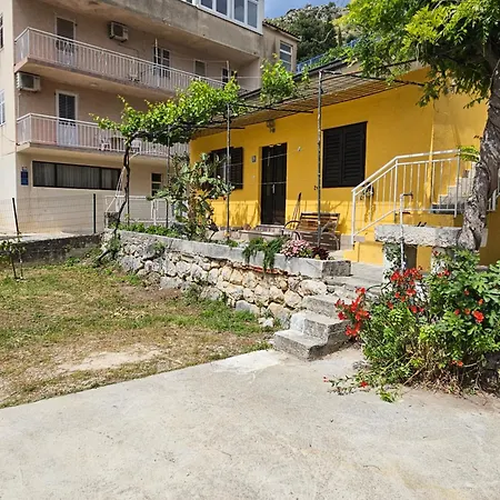 Holiday home Kuca Za Odmor Podgora